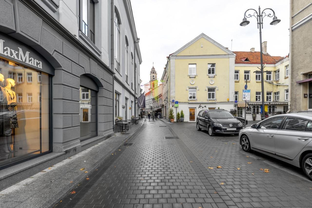 Welcoming Studio In Historic Vilnius With Free Parking By Urban Rent Apartment Bagian luar foto